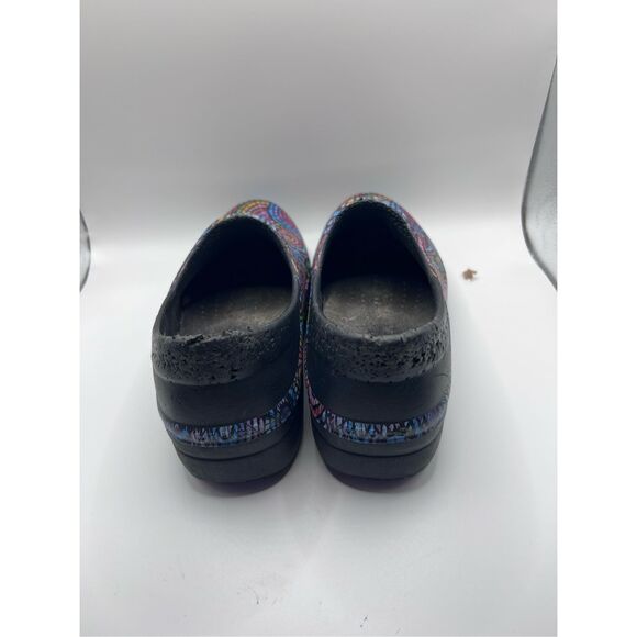 Crocs Neria‎ Pro II Graphic Clog Black Paisley Dual Comfort women’s size 7w - Picture 4 of 4